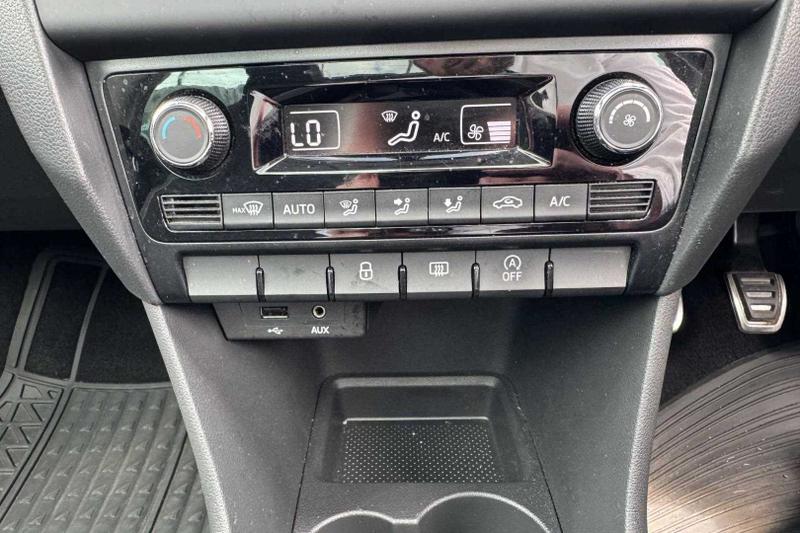 Used Skoda Rapid Spaceback 2018 for sale - 76949009: Photo 32