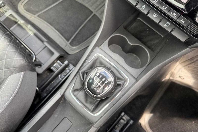 Used Skoda Rapid Spaceback 2018 for sale - 76949009: Photo 33