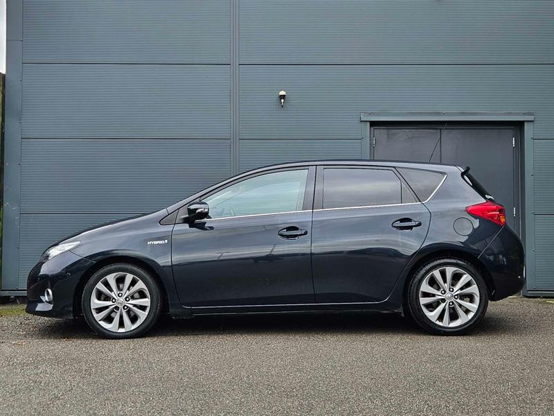 Used Toyota Auris 2014 for sale - 77840817: Photo 10