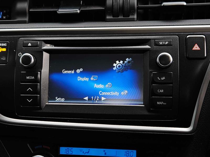 Used Toyota Auris 2014 for sale - 77840817: Photo 31