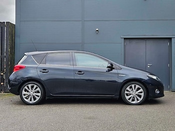 Used Toyota Auris 2014 for sale - 77840817: Photo