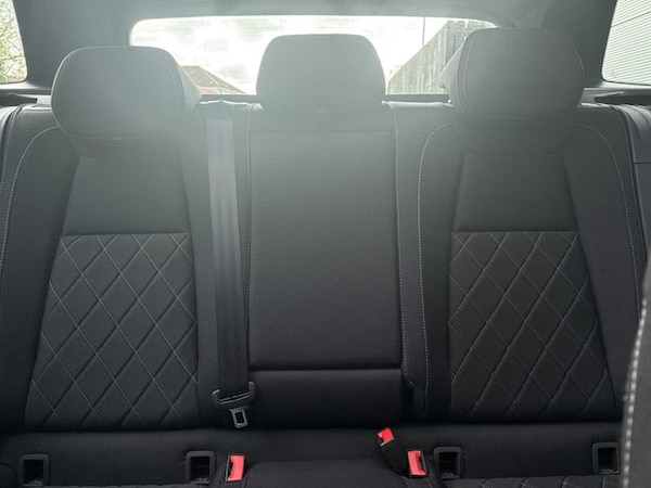 Used Skoda Karoq 2025 for sale - 75822997: Photo 17