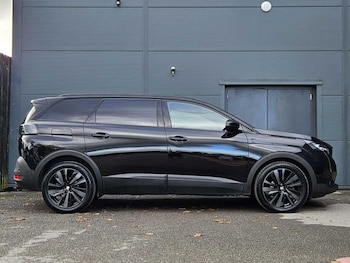 Used Peugeot 5008 2022 for sale - 76405224: Photo