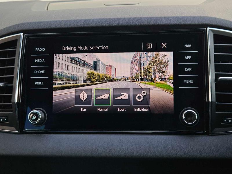 Used Skoda Karoq 2019 for sale - 78042727: Photo 32