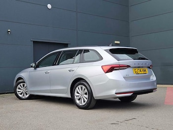 Used Skoda Octavia 2024 for sale - 77578354: Photo