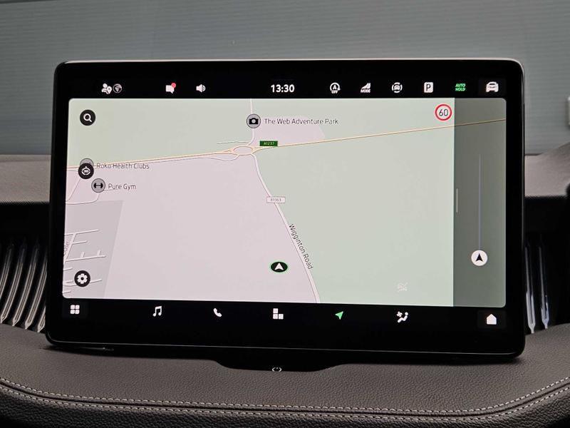 Used Skoda Superb 2025 for sale - 76882521: Photo 33