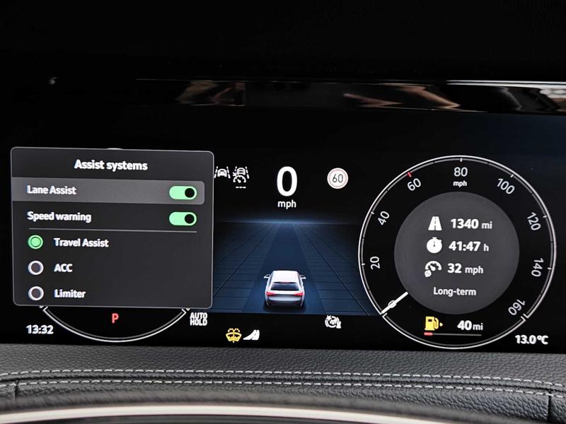 Used Skoda Superb 2025 for sale - 76882521: Photo 35