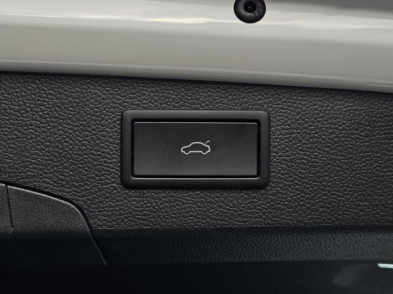 Used Skoda Superb 2025 for sale - 76882521: Photo 36