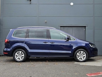Used Volkswagen Sharan 2019 for sale - 76410187: Photo