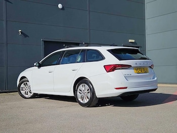 Used Skoda Octavia 2022 for sale - 77804503: Photo