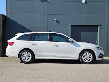 Used Skoda Octavia 2022 for sale - 77804503: Photo