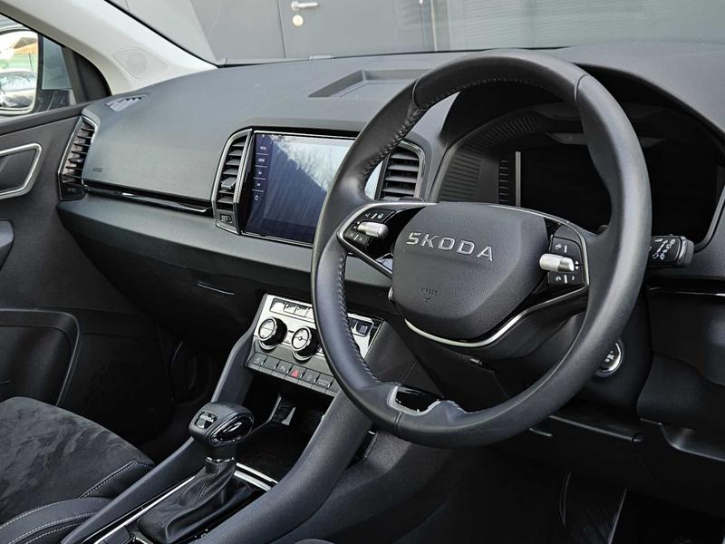 Used Skoda Karoq 2025 for sale - 76285396: Photo 2