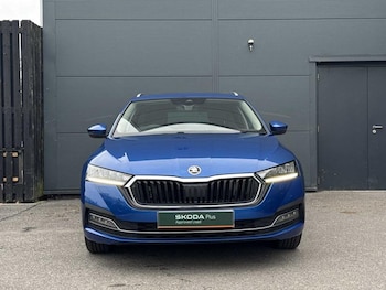 Used Skoda Octavia 2022 for sale - 76131280: Photo 2