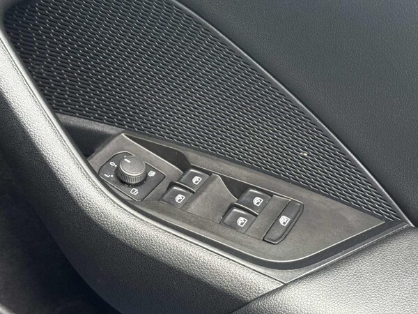 Used Skoda Octavia 2022 for sale - 76131280: Photo 31