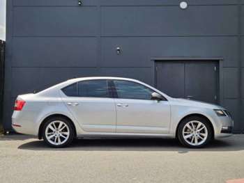 Used Skoda Octavia 2019 for sale - 74854148: Photo