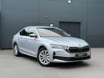 Used Skoda Octavia 2024 for sale - 79249869: Photo