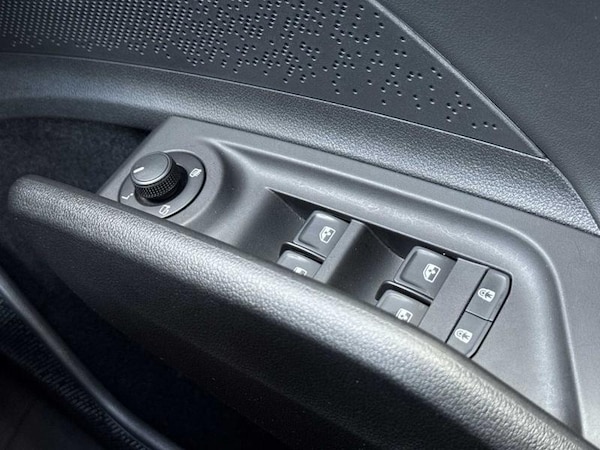 Used Skoda Enyaq 2025 for sale - 76202193: Photo 15