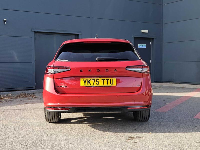 Used Skoda Superb 2025 for sale - 76332497: Photo 11