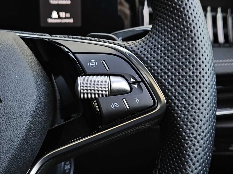 Used Skoda Superb 2025 for sale - 76332497: Photo 22