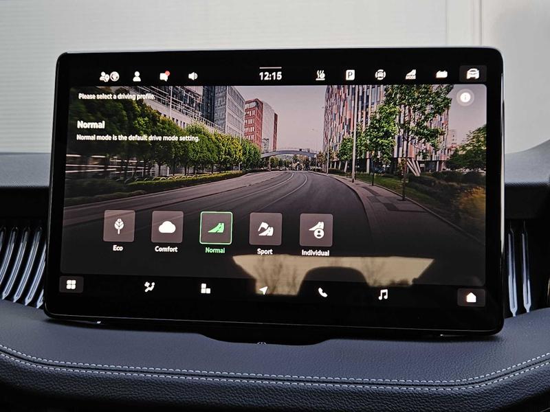 Used Skoda Superb 2025 for sale - 76332497: Photo 30