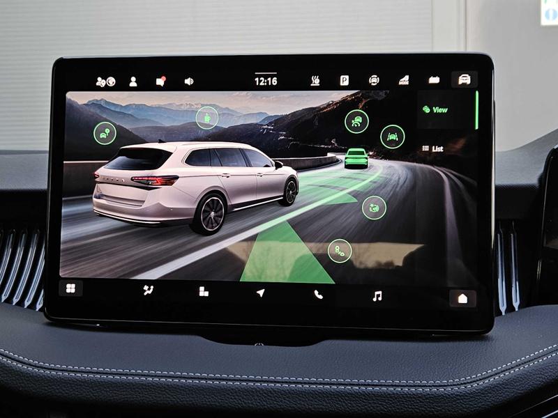 Used Skoda Superb 2025 for sale - 76332497: Photo 32