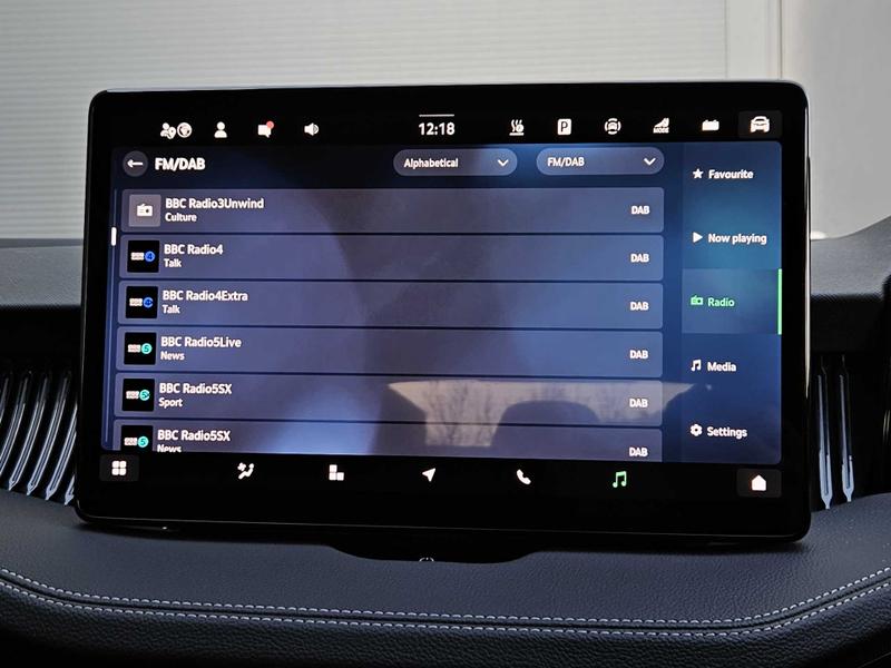 Used Skoda Superb 2025 for sale - 76332497: Photo 34