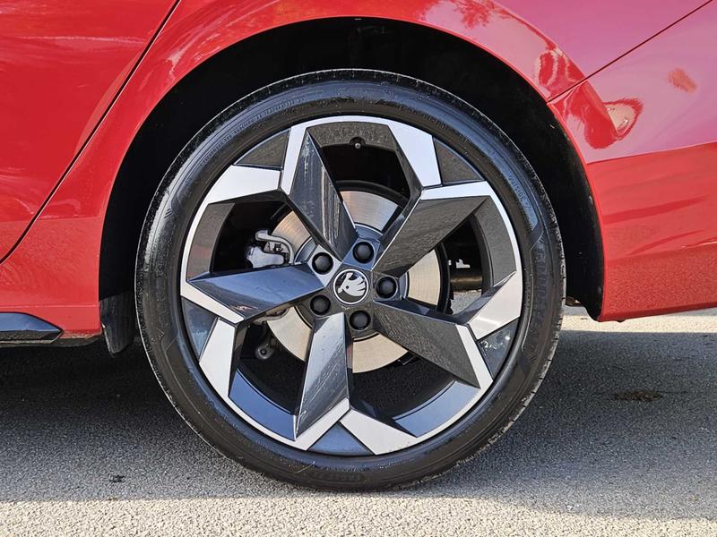 Used Skoda Superb 2025 for sale - 76332497: Photo 40