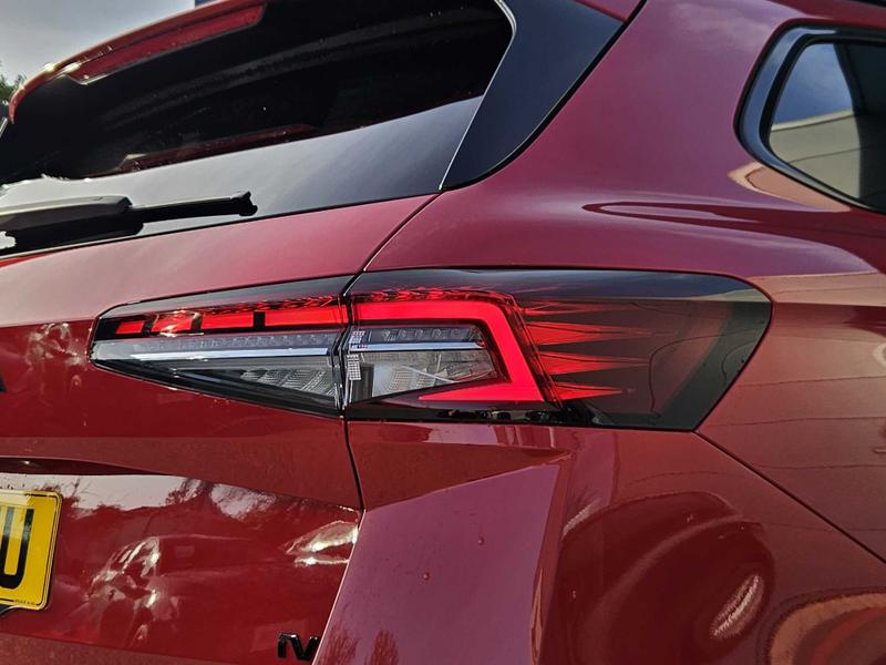 Used Skoda Superb 2025 for sale - 76332497: Photo 8