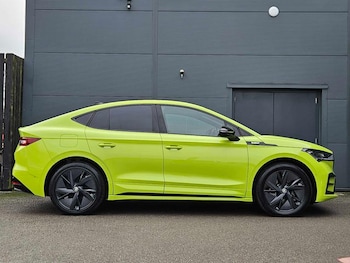 Used Skoda Enyaq 2025 for sale - 77268779: Photo