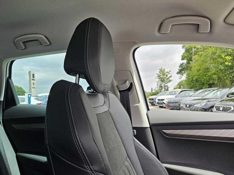 Used Skoda Karoq 2025 for sale - 75973042: Photo 17