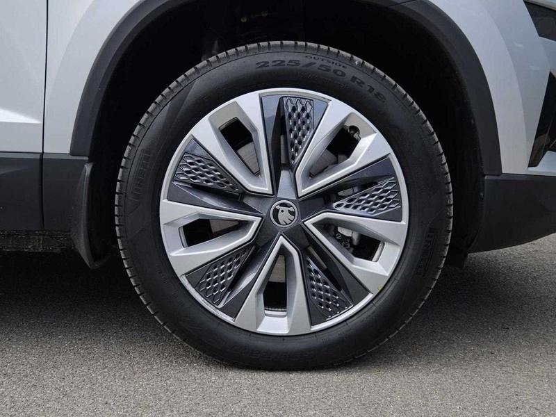 Used Skoda Karoq 2025 for sale - 75973042: Photo 4