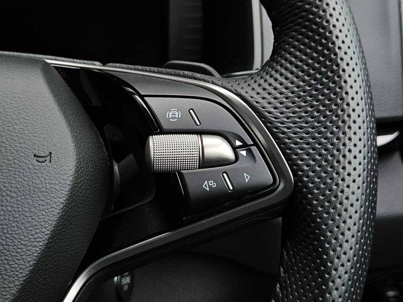 Used Skoda Karoq 2024 for sale - 76382105: Photo 21