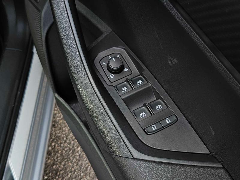 Used Skoda Karoq 2025 for sale - 77399531: Photo 15