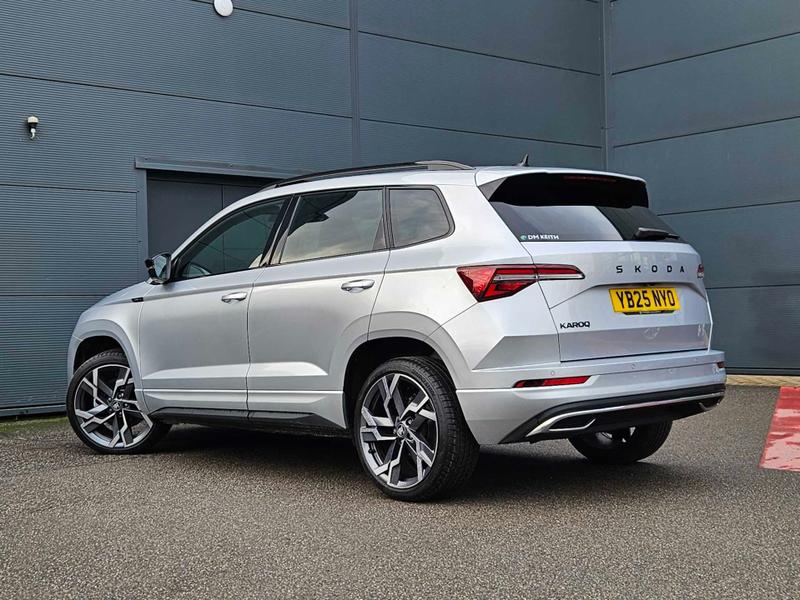 Used Skoda Karoq 2025 for sale - 77399531: Photo 3