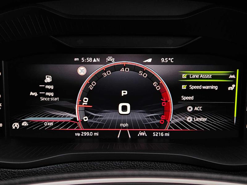 Used Skoda Karoq 2025 for sale - 77399531: Photo 32