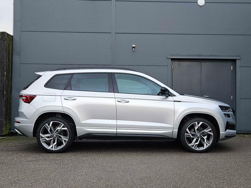 Used Skoda Karoq 2025 for sale - 77399531: Photo 4