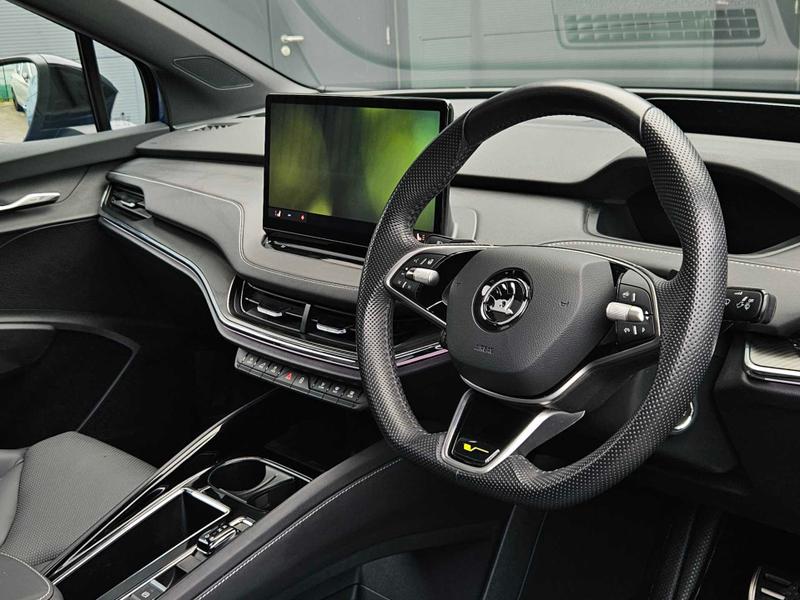 Used Skoda Enyaq 2024 for sale - 77665769: Photo 2