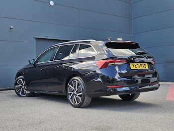 Used Skoda Octavia 2021 for sale - 75822939: Photo