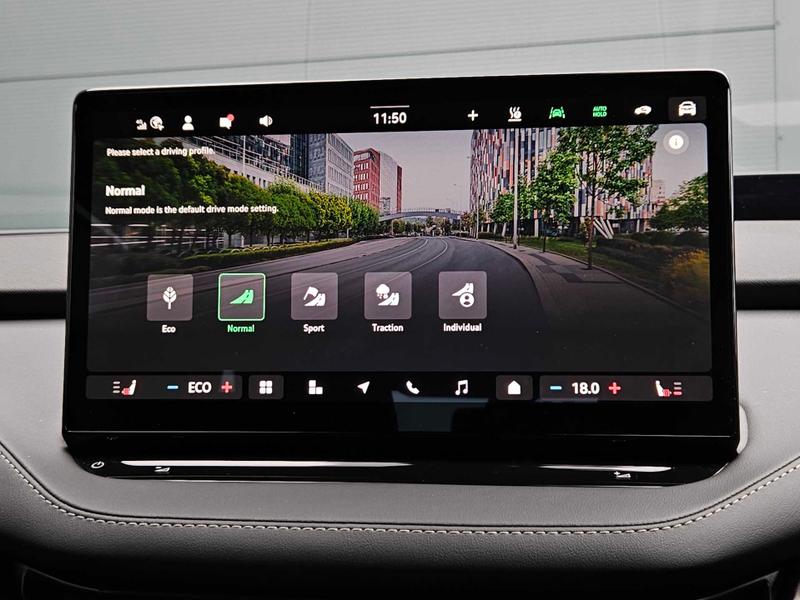 Used Skoda Enyaq 2025 for sale - 77763609: Photo 30