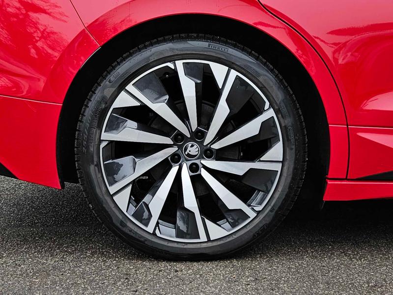 Used Skoda Enyaq 2025 for sale - 77763609: Photo 39