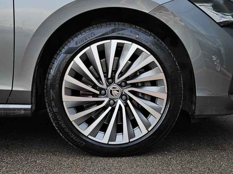 Used Skoda Superb 2024 for sale - 76758252: Photo 5