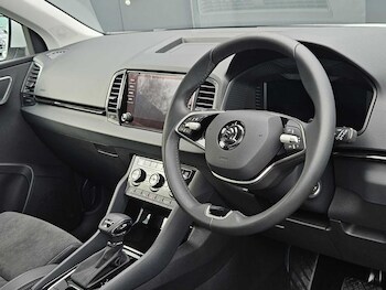 Used Skoda Karoq 2025 for sale - 76382100: Photo