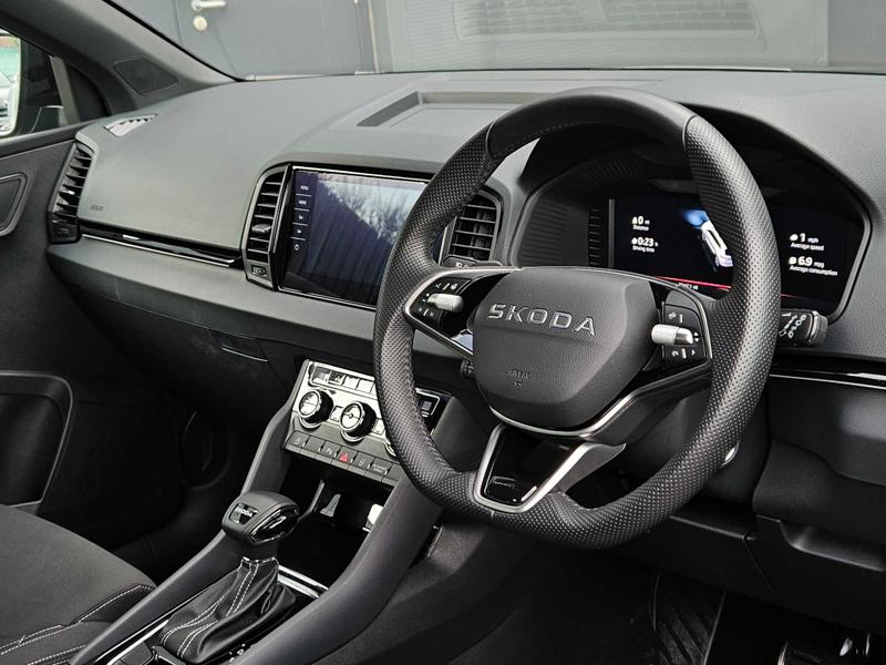Used Skoda Karoq 2025 for sale - 76949021: Photo 2