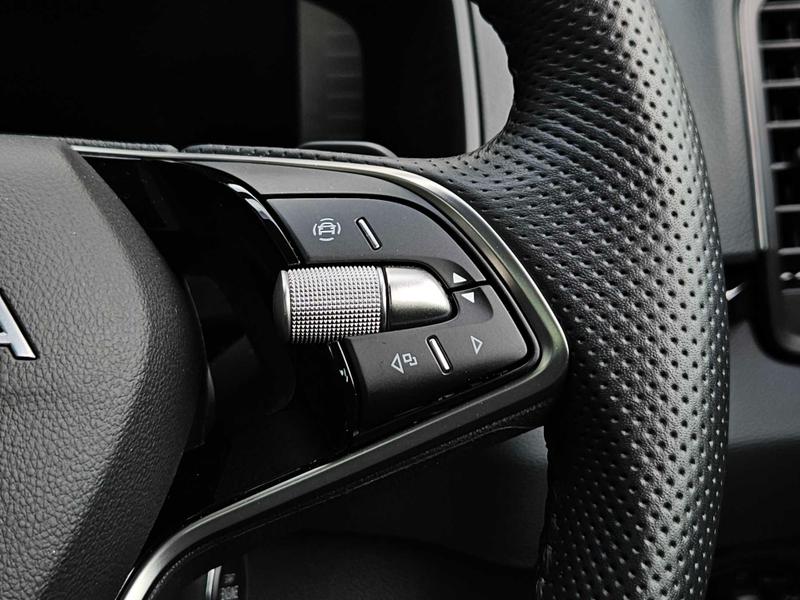 Used Skoda Karoq 2025 for sale - 76949021: Photo 20