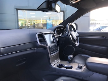 Used Jeep Grand Cherokee 2016 for sale - 78226431: Photo