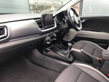 Used Kia Stonic 2021 for sale - 73884151: Photo