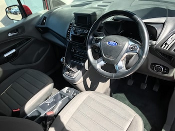 Used Ford Tourneo Connect 2020 for sale - 78356943: Photo