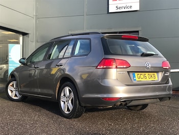 Used Volkswagen Golf 2016 for sale - 77381274: Photo