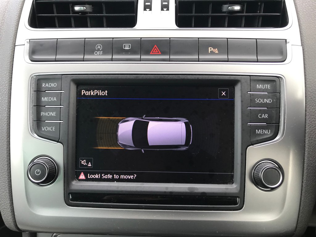 Used Volkswagen Polo 2017 for sale - 77804094: Photo 9