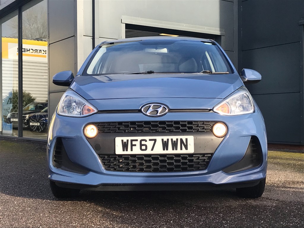 Used Hyundai i10 2017 for sale - 77127735: Photo 8